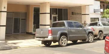 Investigan un presunto robo millonario en un departamento de Posadas.