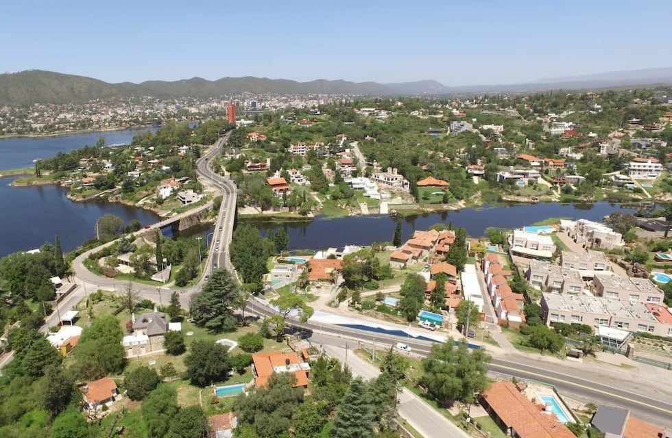 Se espera un lunes soleado y templado en Villa Carlos paz