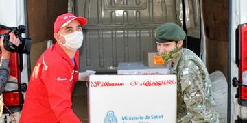 En la provincia ya se vacunó al 53% de la población de adultos mayores.