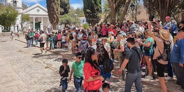 El turismo ocupó en Jujuy más del 90% de las plazas hoteleras disponibles en la provincia, en este fin de semana extra largo.