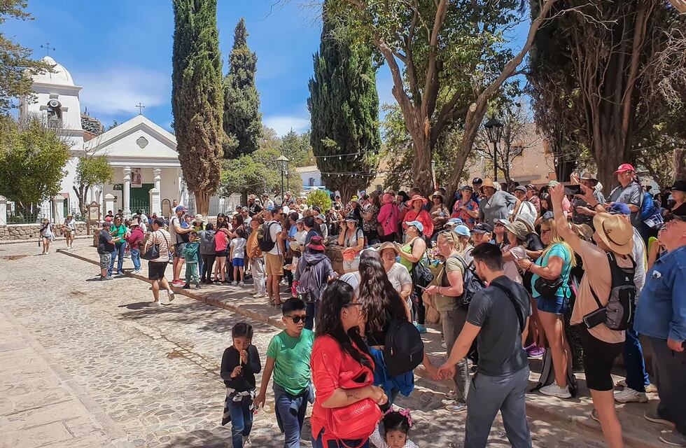 Crece el turismo en Jujuy pero Aerolíneas Argentinas reduce vuelos a la provincia