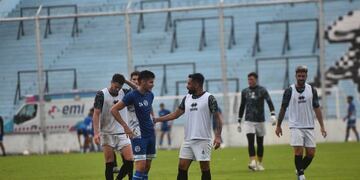 Partido amistoso entre Belgrano y Godoy Cruz en Alberdi.