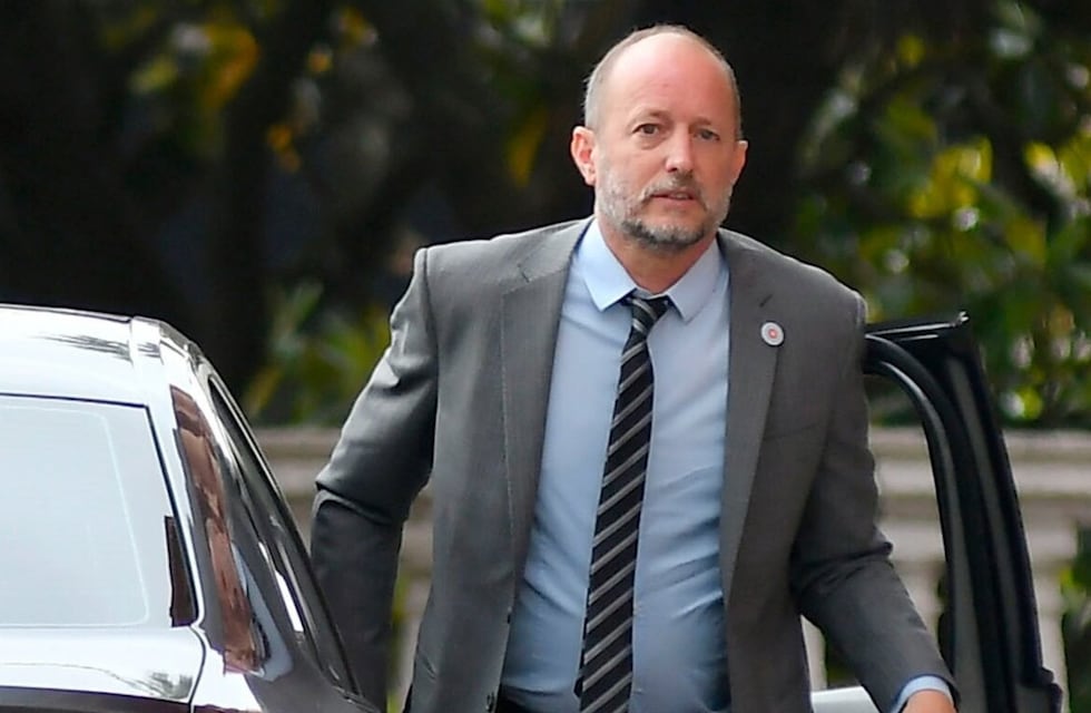 Martín Insaurralde: un diputado de Córdoba lo denunció y dijo que “hay dinero negro”