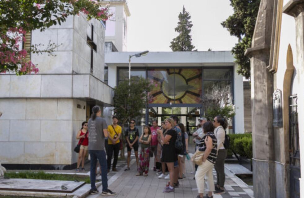 Recorridos históricos en el cementerio San Jerónimo: cuándo son las visitas guiadas