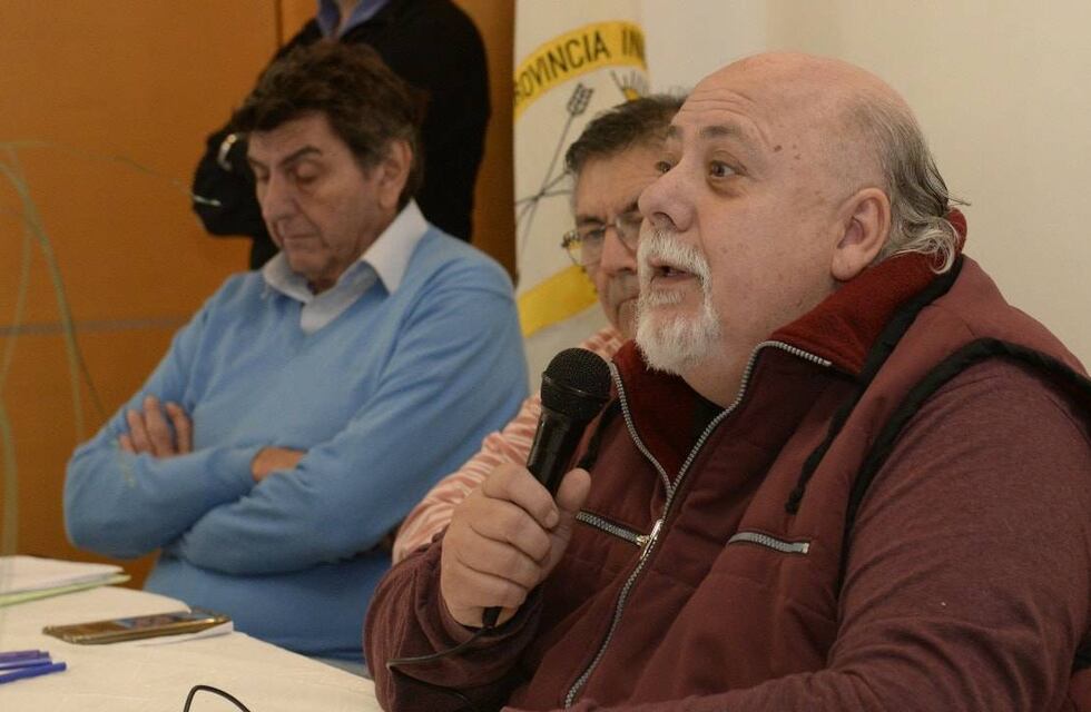 Taxis en Rosario: afirman que la mitad de los titulares no tienen choferes