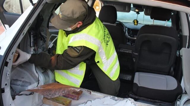 Impresionante decomiso en Azara: más de 70 kilos de cocaína fueron incautados.