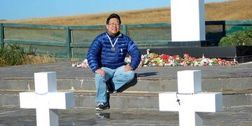 Juan Alberto Matsumoto, en su regreso a las Malvinas, en el año 2012.