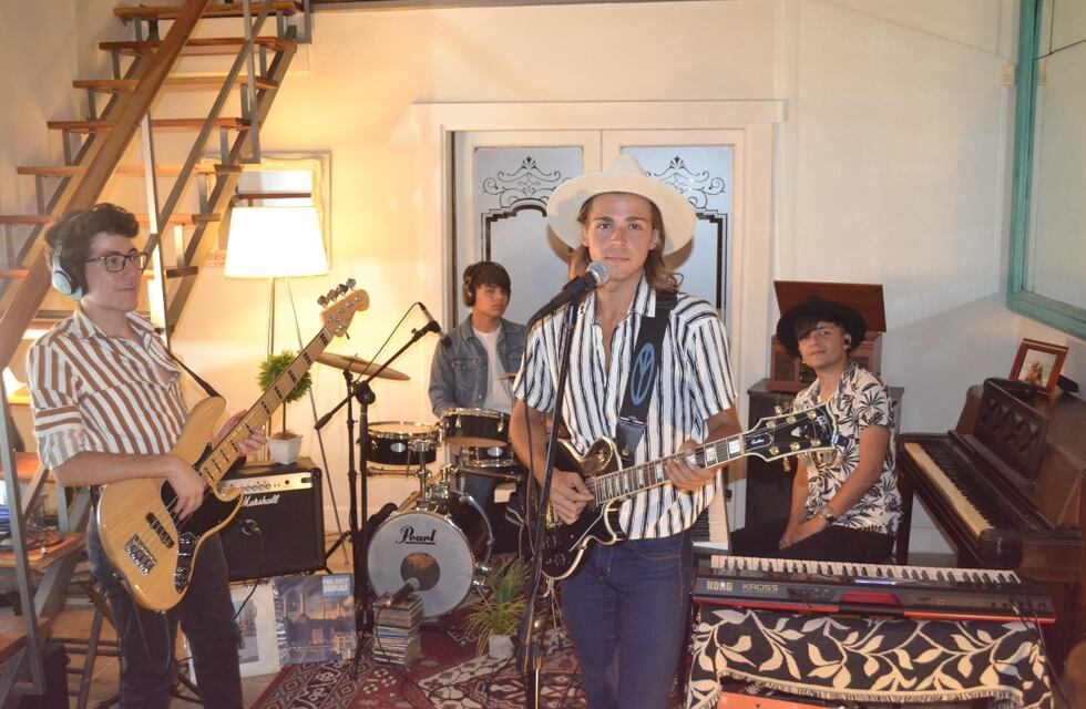 Randall´s lanza ‘’Live At Home’'