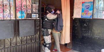 Mujer detenida por drogas en barrio Maldonado