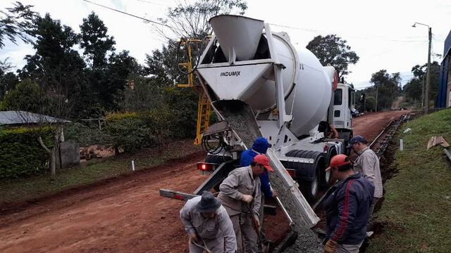 Avanzan las obras de infraestructura en varias zonas de Oberá.