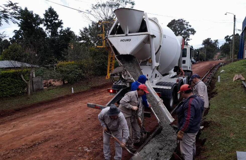 Avanzan las obras de infraestructura en varias zonas de Oberá