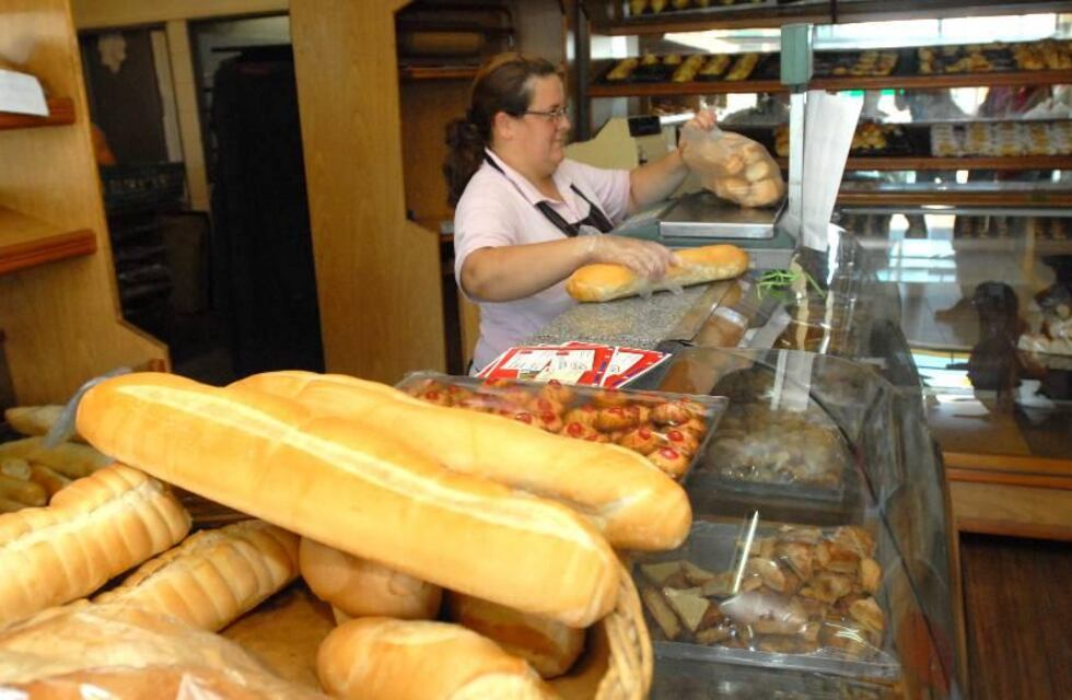 El pan, a precio dólar: el kilo volvió a aumentar y ya supera los 1.000 pesos