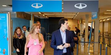 Florencia Carignano (i), directora nacional de Migraciones. (Prensa Ministerio del Interior)