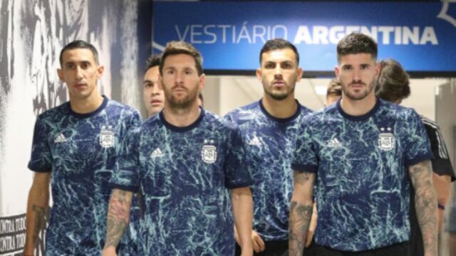 Los jugadores de la Selección Argentina entrenan en el predio de Ezeiza de cara al duelo ante Bolivia.