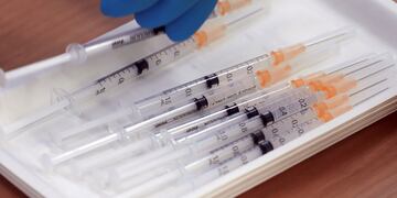 Coronavirus en Pérez: 4 nuevos casos informados y una muerte (AP Photo/Eugene Hoshiko)