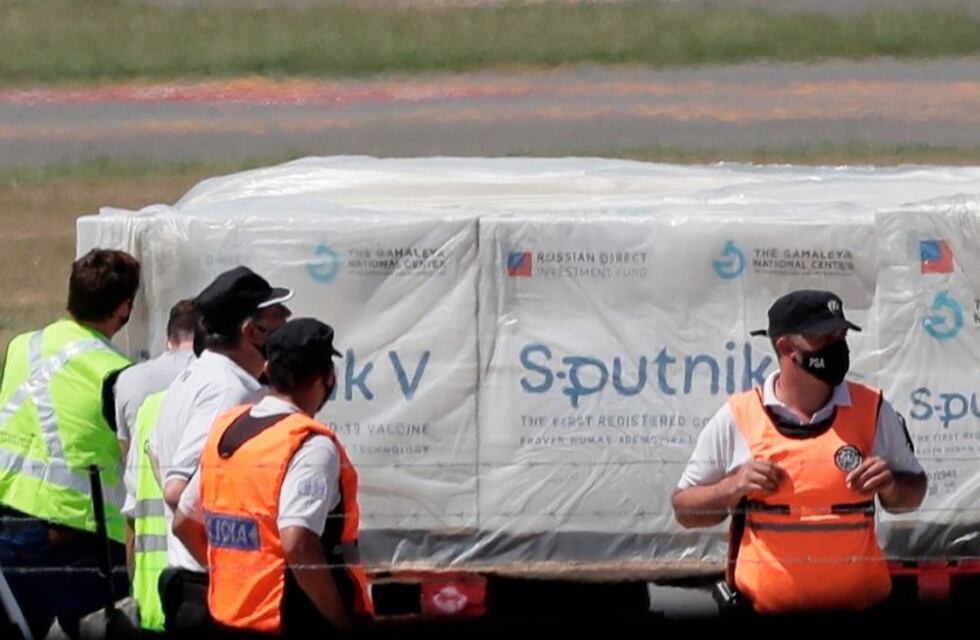 Llegó una tanda de 3.600 dosis de la vacuna Sputnik V a Salta