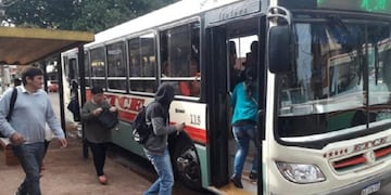 Sin servicio de transporte público en Eldorado.