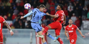Pablo Vegetti se quejó por el arbitraje en la derrota de Belgrano a manos de Independiente (Foto: Prensa Belgrano).