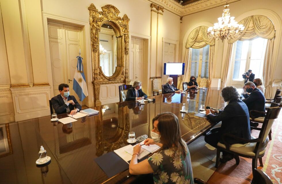 Coronavirus: Alberto Fernández encabeza la primera reunión oficial del Comité de Vacunación