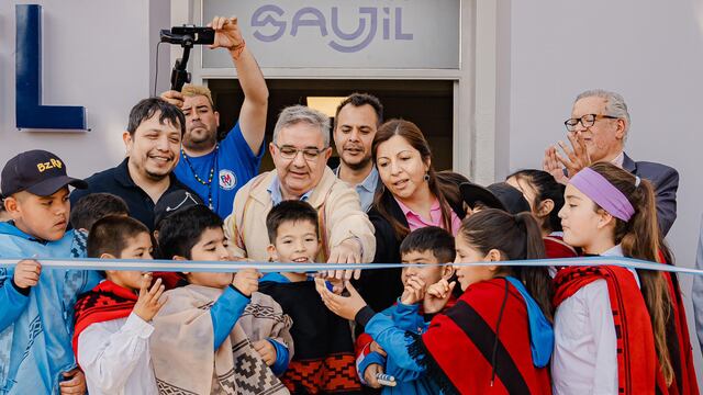 Jalil y el intendente Enzo Carrizo firman acuerdo para potenciar la autonomía municipal y mejoran la infraestructura local.