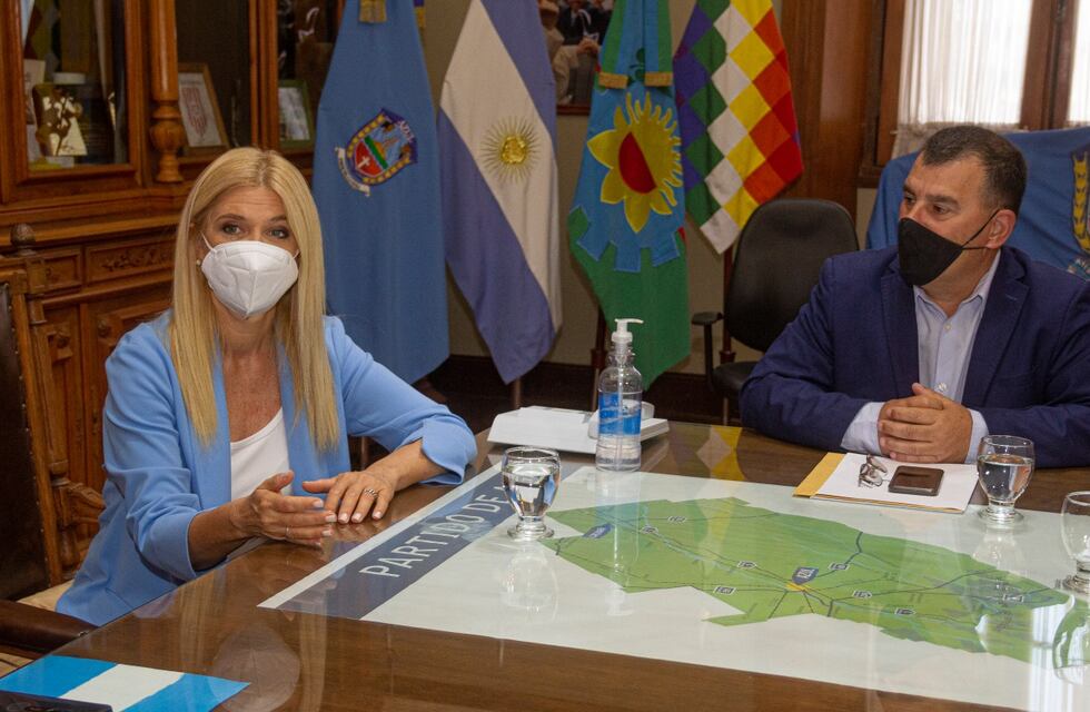 Magario anunció una mesa de anestesia para el Hospital Pintos
