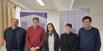 Pablo Garate y Lucía Gómez participaron en un encuentro de intendentes en defensa del INTA