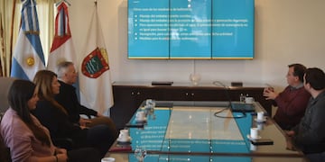 Investigadores UNC estudian el Lago San Roque