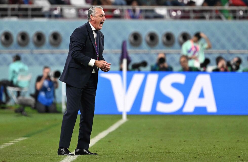 El rafaelino Gustavo Alfaro no seguirá dirigiendo a Ecuador