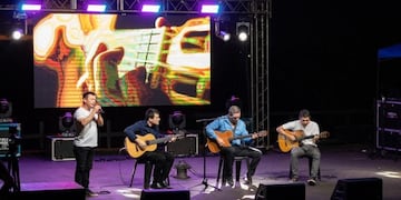 Eldorado vibró con la séptima edición del Festival Provincial de Guitarras en la Costanera.