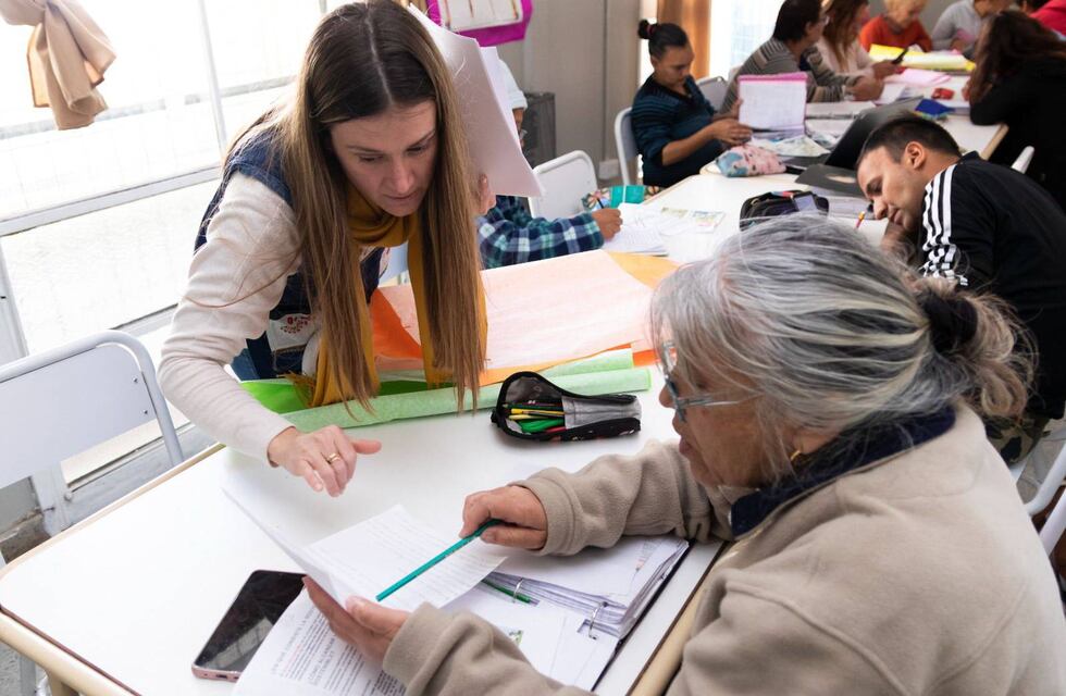 Con 72 años, está por terminar el secundario: la inspiradora historia de una cordobesa