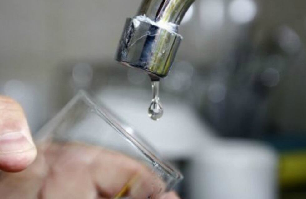 El agua en Rosario: “Se viene un verano muy particular”, aseguró el vocero de Assa