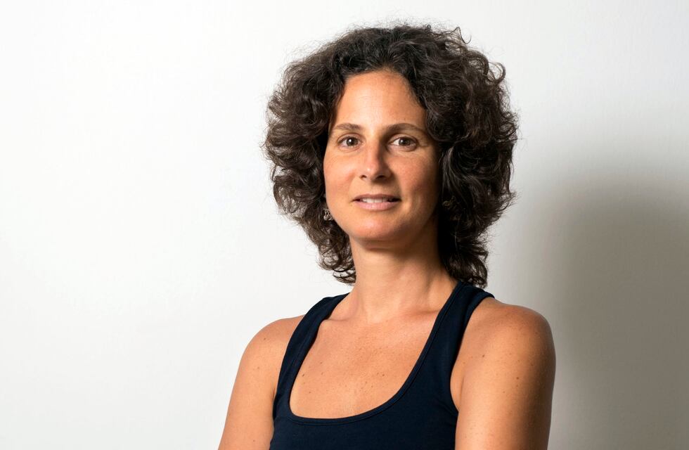 Micaela Chirif y la polémica culturosa del momento: “¿Por qué delegamos en el libro infantil la responsabilidad de que un niño deje los pañales?”