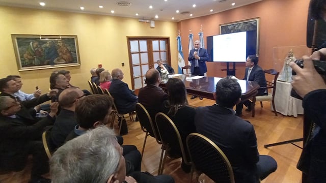 Morales confirmó para el transcurso de la Expojuy 2022 la visita de "empresarios de otros lugares del país que están interesados en ver qué pasa en Jujuy y de qué manera se puede invertir" en la provincia.