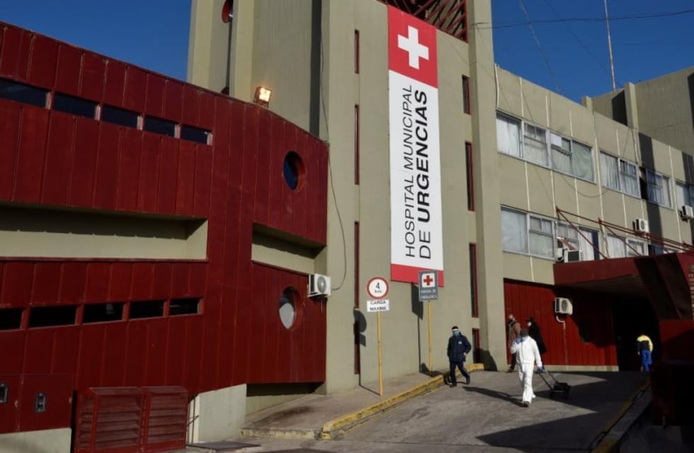 Violencia en Córdoba: sigue grave el muchacho que cayó al túnel de Plaza  España