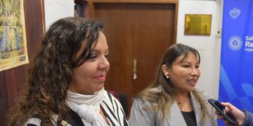 “Presentamos la idea de que nuestro evento 'Cardio Day Purmamarca' sea declarado de interés legislativo, porque es una jornada que tiene muchísimo peso a nivel nacional”, resaltó la doctora Laura Flores, presidente de la filial Jujuy de la Sociedad Argentina de Cardiología (SAC). A la izquierda de la imagen, la doctora Guillermina Eleit, coordinadora  del Comité Científico.
