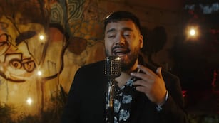 El cantante santafesino suspendió todos sus shows luego de la denuncia en Santo Tomé.