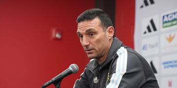 Lionel Scaloni, DT de la selección argentina, en la conferencia de prensa previa al partido con Costa Rica en Los Angeles, Estados Unidos. (Prensa Argentina)