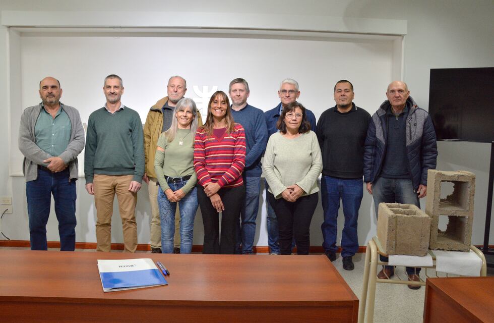 Desarrollan un prototipo de ladrillo hecho a base de plásticos no recuperables