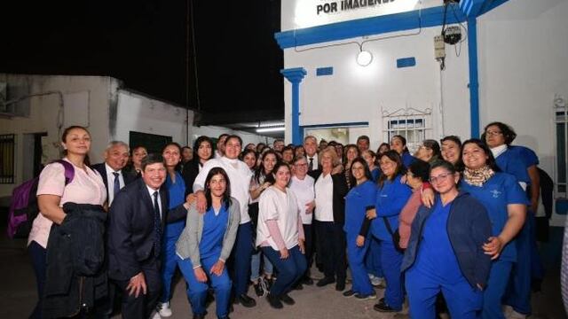 Entrega de nuevo equipamiento médico para el Centro Operativo.