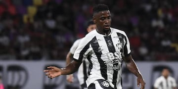 El colombiano Luis Angulo, a préstamo de Talleres, figura en Central Córdoba en Copa Libertadores.
