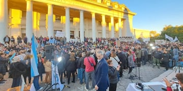 Nueva Marcha Federal Universitaria en Bahía Blanca.