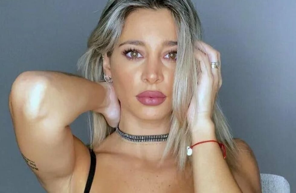 Sol Pérez conquistó con un look “total black” con el pantalón de la temporada