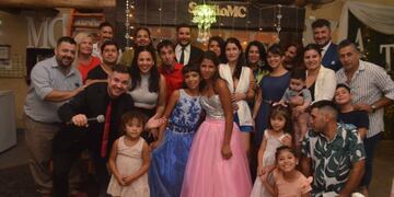 Abril y Trini en pleno festejo