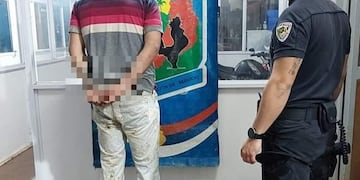 Detienen a un joven con objetos robados en Puerto Esperanza.