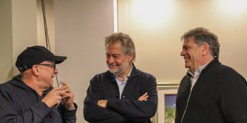 Juan Baglietto, Roberto Mirabella y Jorge Llonch, delineando el futuro Museo Itinerante del Rock