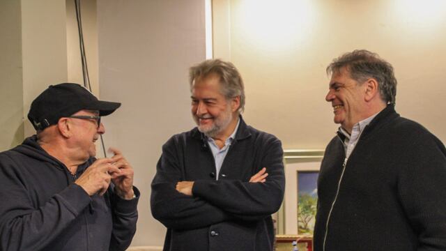 Juan Baglietto, Roberto Mirabella y Jorge Llonch, delineando el futuro Museo Itinerante del Rock
