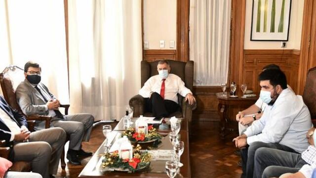 Descentralizarán los controles en las terminales.