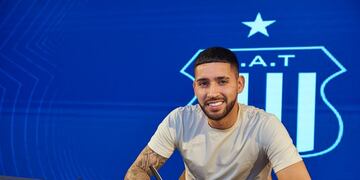 Nahuel Bustos continuará en Talleres hasta 2025, tras la adquisición del 80 por ciento de su ficha (Prensa Talleres).