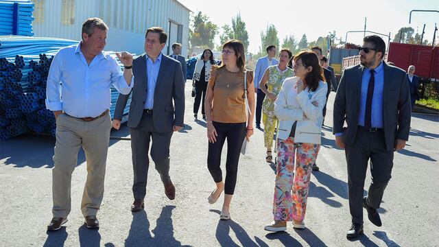 Batakis anuncio en la provincia créditos para productores.