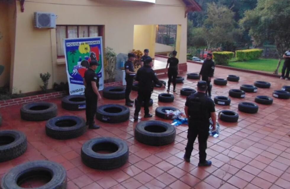 Incautan contrabando de neumáticos en Eldorado